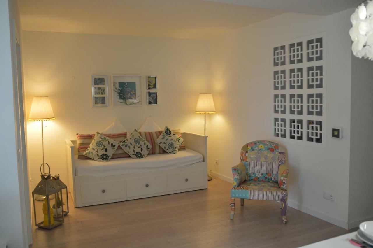 Amazing Beach & Pool Apartment With Garden セシンブラ エクステリア 写真